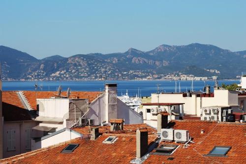 Le Grand Hotel - Best Hotels in Cannes