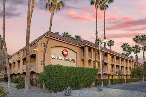 Best Western Plus Palm Desert Resort - Best Hotels with Free Breakfast in Palm Springs, CA