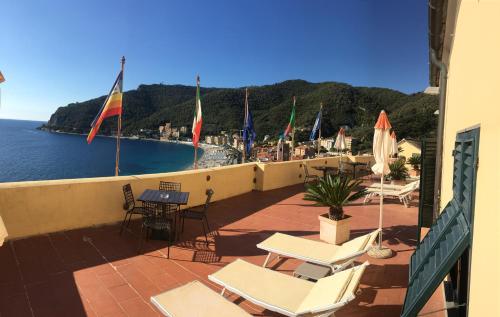 Palazzo Vescovile Hotel - Best Hotels in Liguria