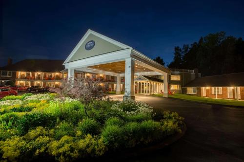 The Yankee, Trademark Collection by Wyndham - Best Business Hotels in The Berkshires, MA