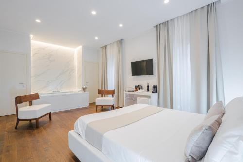 Palazzo Cini Luxury Rooms in Pisa - Best Hotels in Pisa