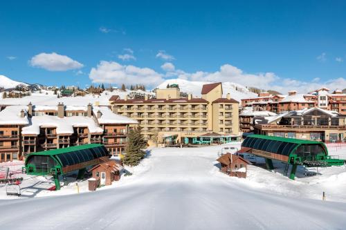 Elevation Hotel & Spa - Ski Hotels in Colorado