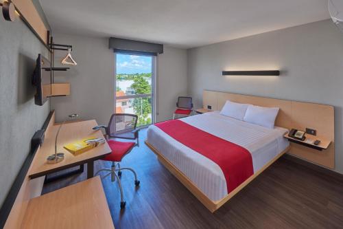 City Express by Marriott Mérida - Best Hotels with Free Breakfast in Merida