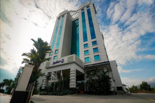 Radisson Blu Kochi - Best Hotels in Kochi