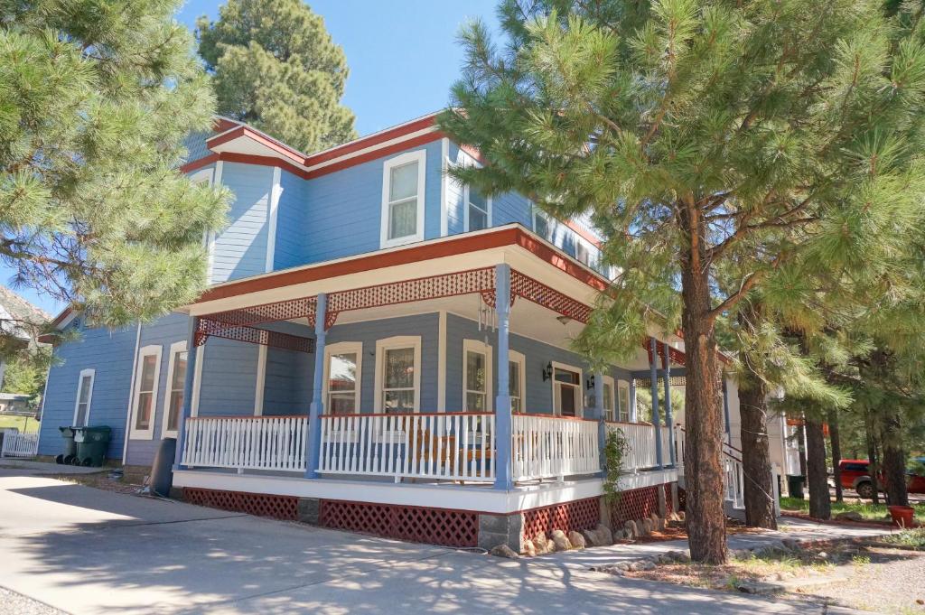 Starlight Pines Bed & Breakfast - Best Hotels in Arizona