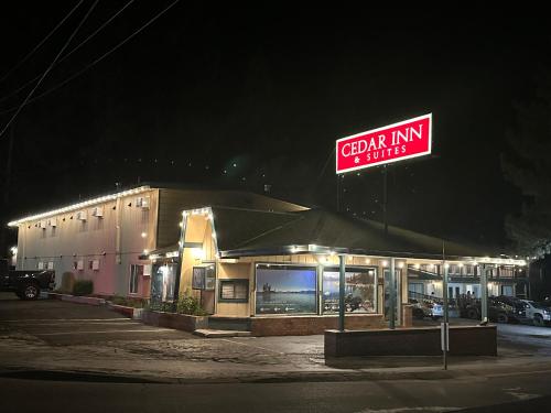 Cedar Inn & Suites - Best Pool Hotels in Lake Tahoe, CA