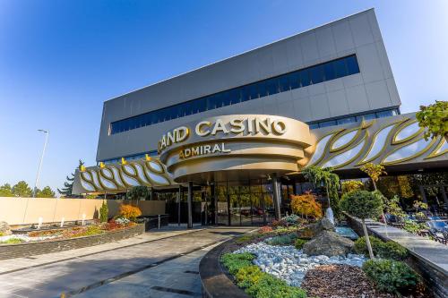 Admiral Hotel - Best Pet-Friendly Hotels in Zagreb