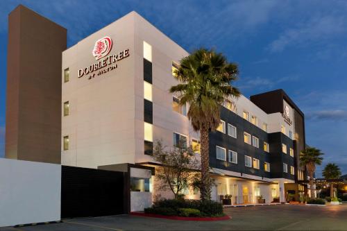 DoubleTree by Hilton Queretaro - Best Hotels with Free Breakfast in Havana, Cuba