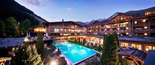 Hotel Quelle Nature Spa Resort - Best Spa Hotels in Italy
