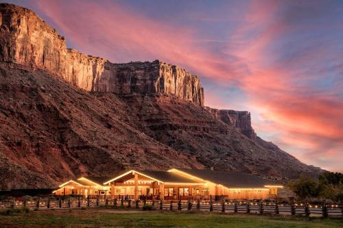 Red Cliffs Lodge Moab - Best Hotels in Moab