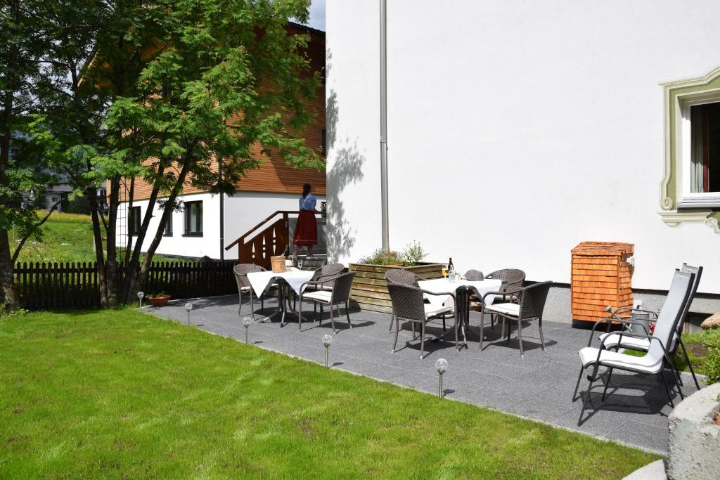 Hotel - Pension Fortuna - Best Hotels in Lech