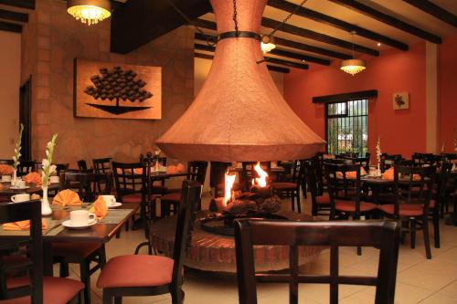 Hotel Villa Mercedes San Cristobal - Best Parking Hotels in San Cristobal de las Casas