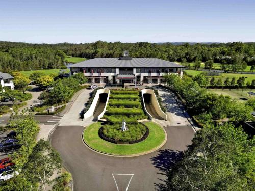 Mercure Kooindah Waters Central Coast - Best Golf Hotels in Australia