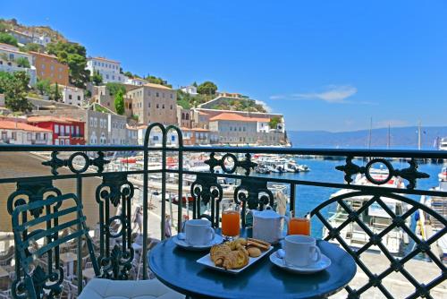 Hotel Sophia - Best Hotels in Hydra