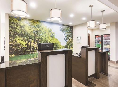 La Quinta by Wyndham New Braunfels - Best Hotels in New Braunfels, TX