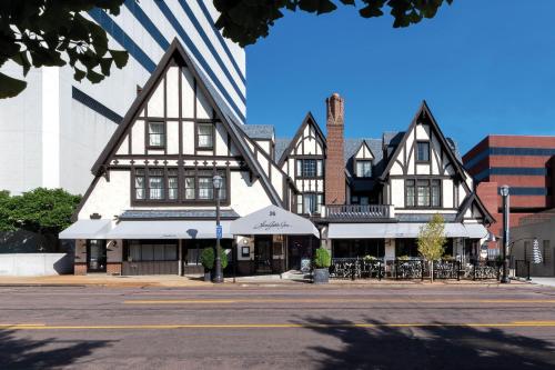 Seven Gables Inn, St Louis West, a Tribute Portfolio Hotel - Best Hotels in Missouri