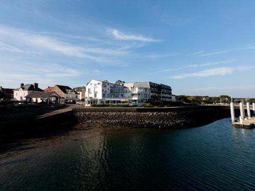 Hôtel La Marine - Best Hotels in Normandy
