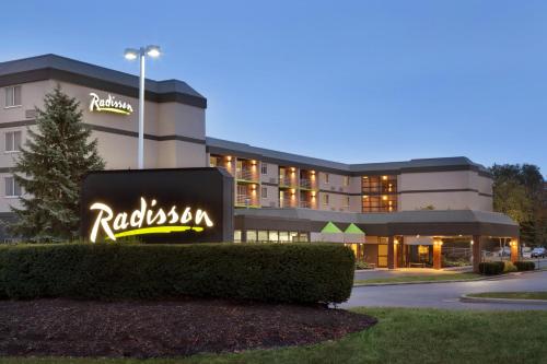 Radisson Akron-Fairlawn Copley - Best Radisson Hotel Group in Ohio