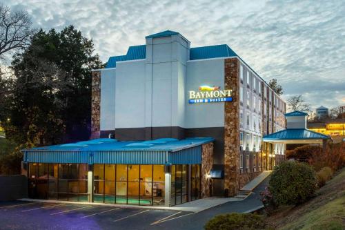 Baymont by Wyndham Branson - On the Strip - Best Pet-Friendly Hotels in Branson, MO