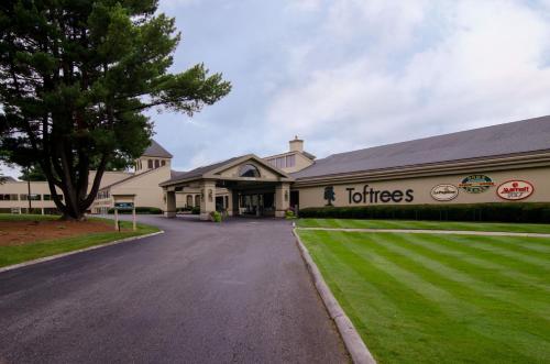 Toftrees Golf Resort - Best Pet-Friendly Hotels in State College, PA