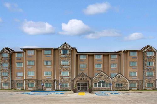 suite hotels in Cartersville