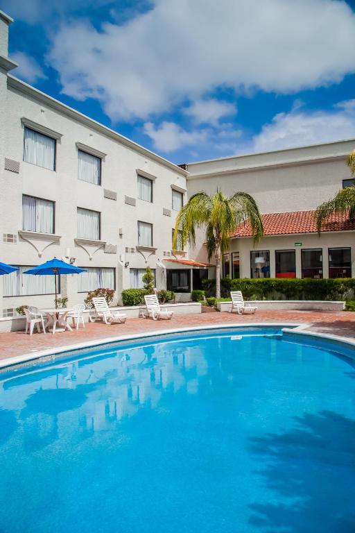 Fiesta Inn Monclova - Best Grupo Posadas Hotels in Northern Mexico