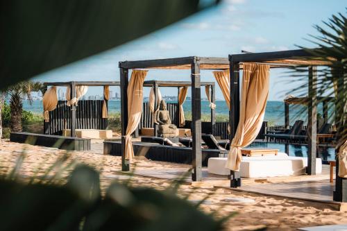Serena Hotel - Punta del Este - Unico sobre la Playa - Best Hotels in Punta del Este