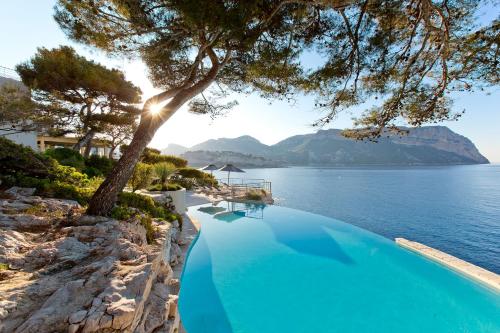 Hôtel Les Roches Blanches Cassis - Best Hotels in Cassis