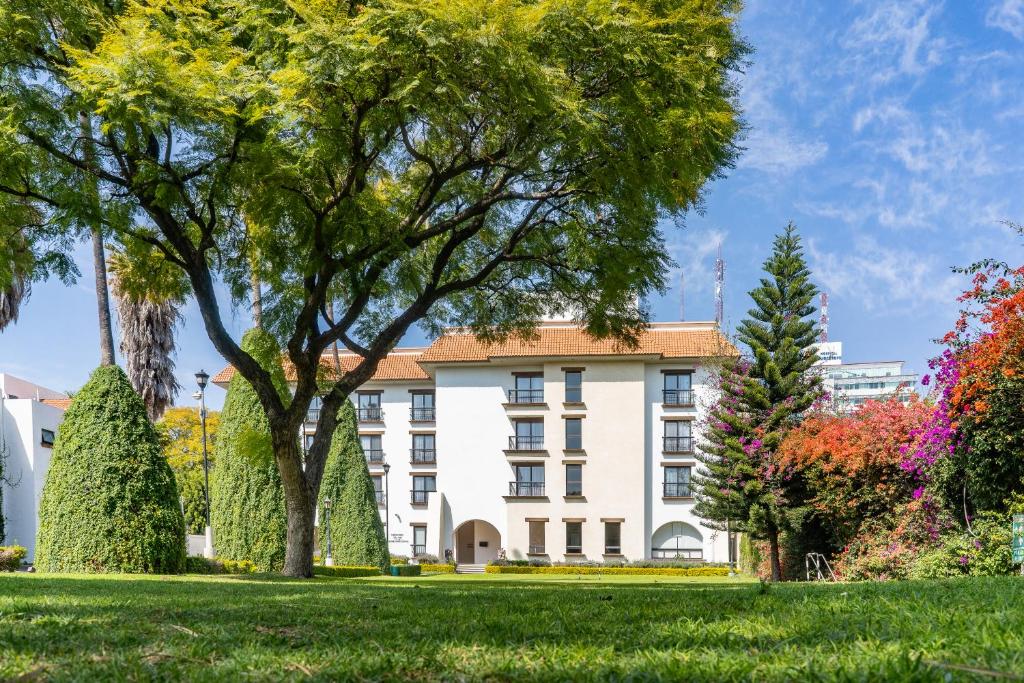 Hotel Flamingo Inn - Best Fitness Hotels in Queretaro