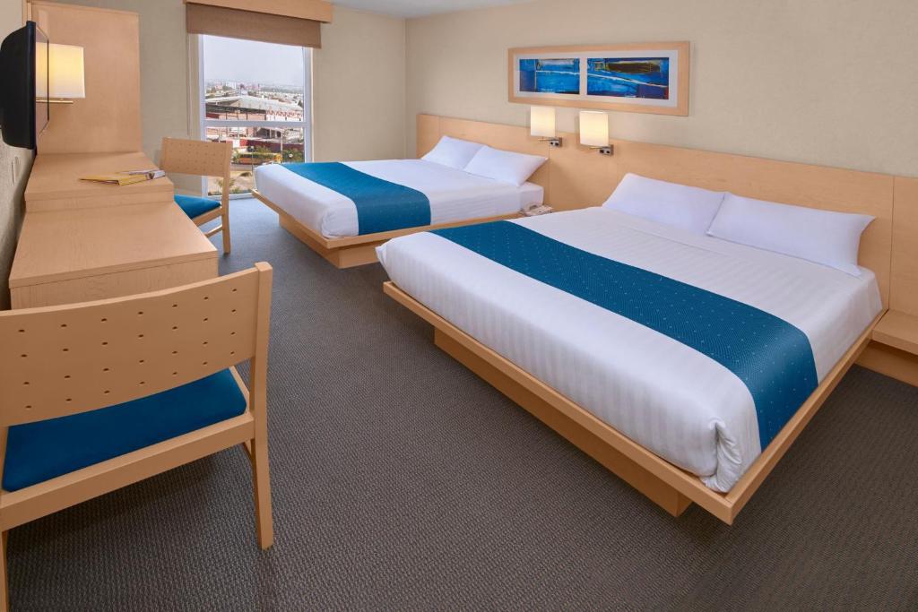 City Express by Marriott Puebla FINSA - Best Hotels with Free Breakfast in Puebla