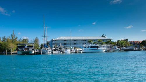 Flamingo Bay Hotel & Marina - Best Pool Hotels in Bahamas