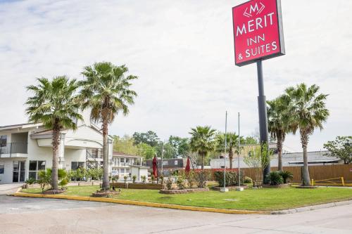 hotels with suites in Beaumont