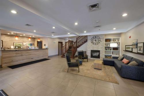 Country Inn & Suites by Radisson, Lake George Queensbury , NY