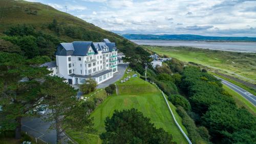 Trefeddian Hotel - Best Hotels in Wales