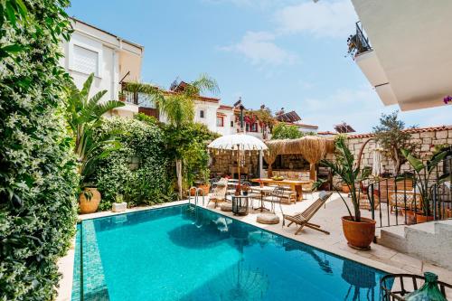 Alachi Hotel - Best Hotels in Alaçatı