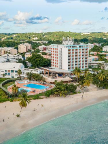Hotel Arawak Beach Resort - Best Pool Hotels in Guadeloupe