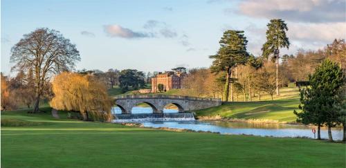 Melbourne Lodge - Best Stately Home Hotels in the UK