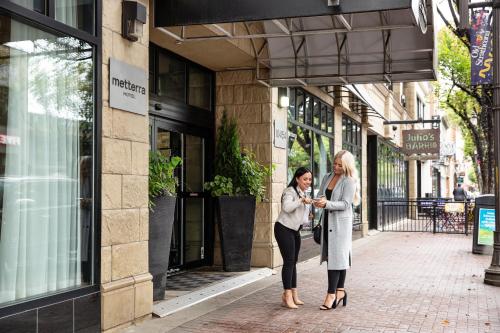Metterra Hotel on Whyte - Best Business Hotels in Edmonton