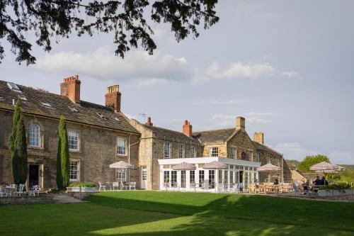 Cavendish Hotel - Best Hotels in Derbyshire
