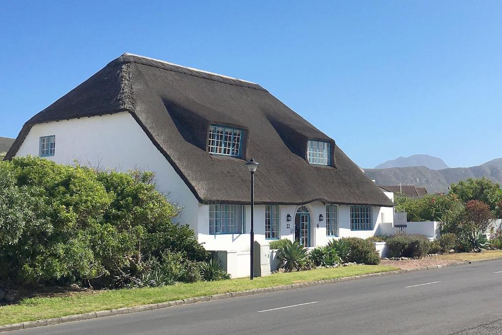 Cliff Cottage Hermanus - Best Hotels in Hermanus