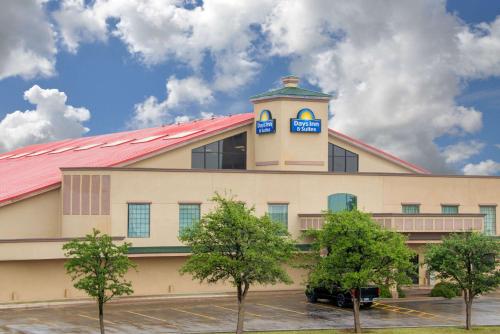 suite hotels in Lubbock