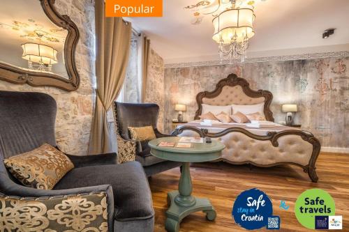 Plaza Marchi Old Town - MAG Quaint & Elegant Boutique Hotels - Best Boutique Hotels in Split