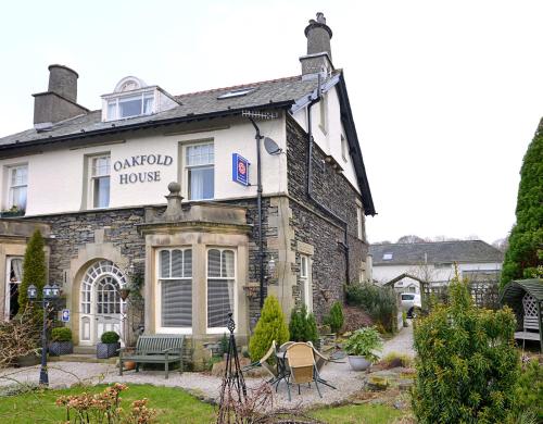 Oakfold House