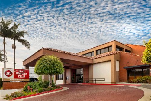 Best Western Plus Redondo Beach Inn - Best Hotels with Free Breakfast in Redondo Beach, CA