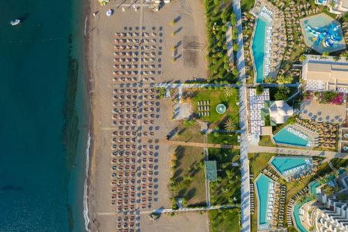 Pegasos Deluxe Beach Hotel - Best Pet-Friendly Hotels in Rhodes