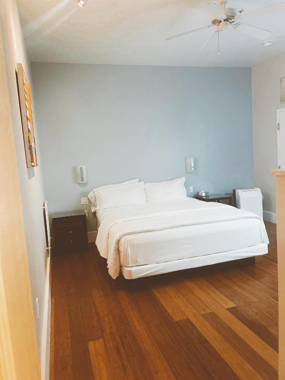 Pacific Blue Inn - Best Parking Hotels in Santa Cruz, CA