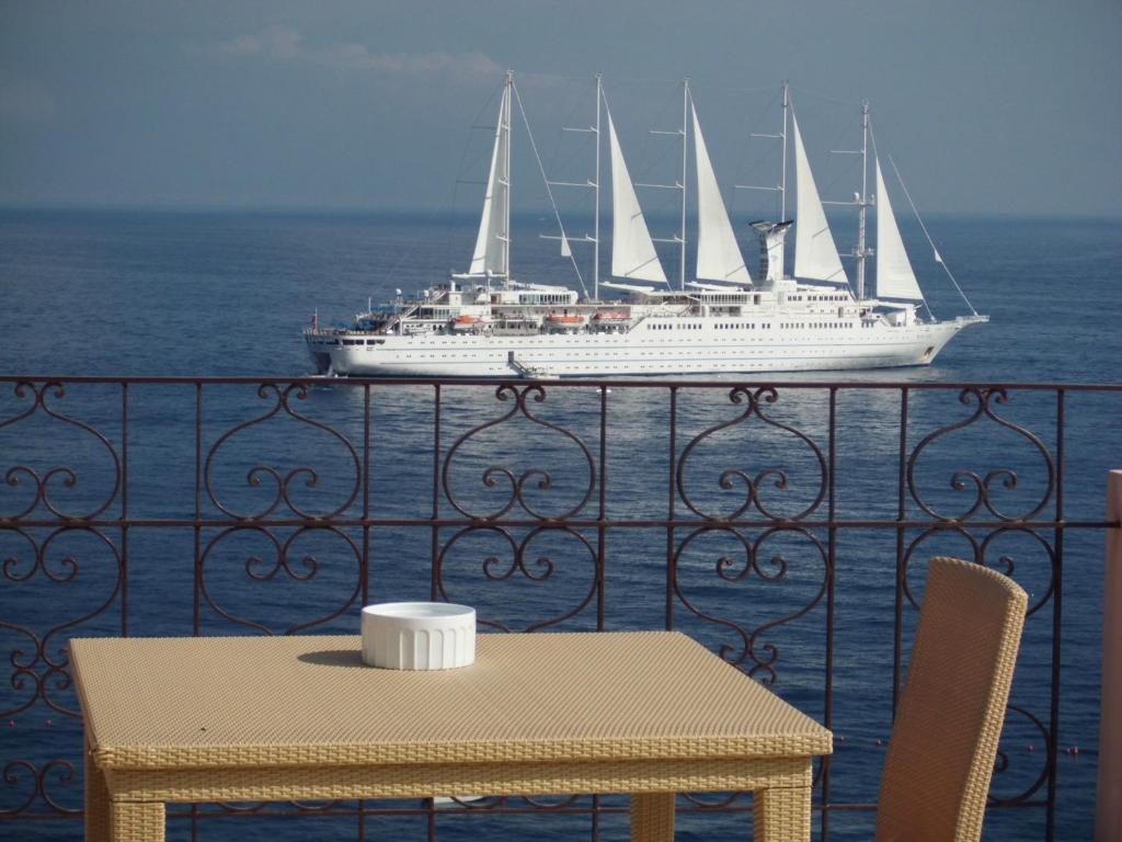 Capri Inn - Best Hotels in Capri