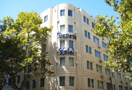 Devere Hotel - Best Pet-Friendly Hotels in Sydney