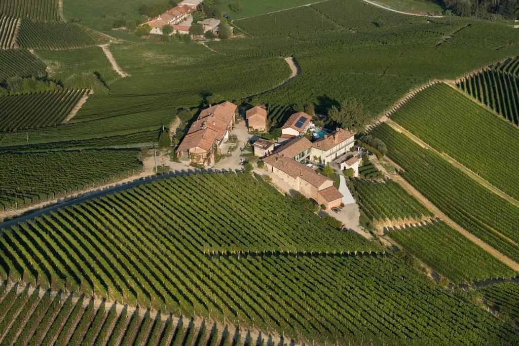 Palas Cerequio - Best Hotels La Morra