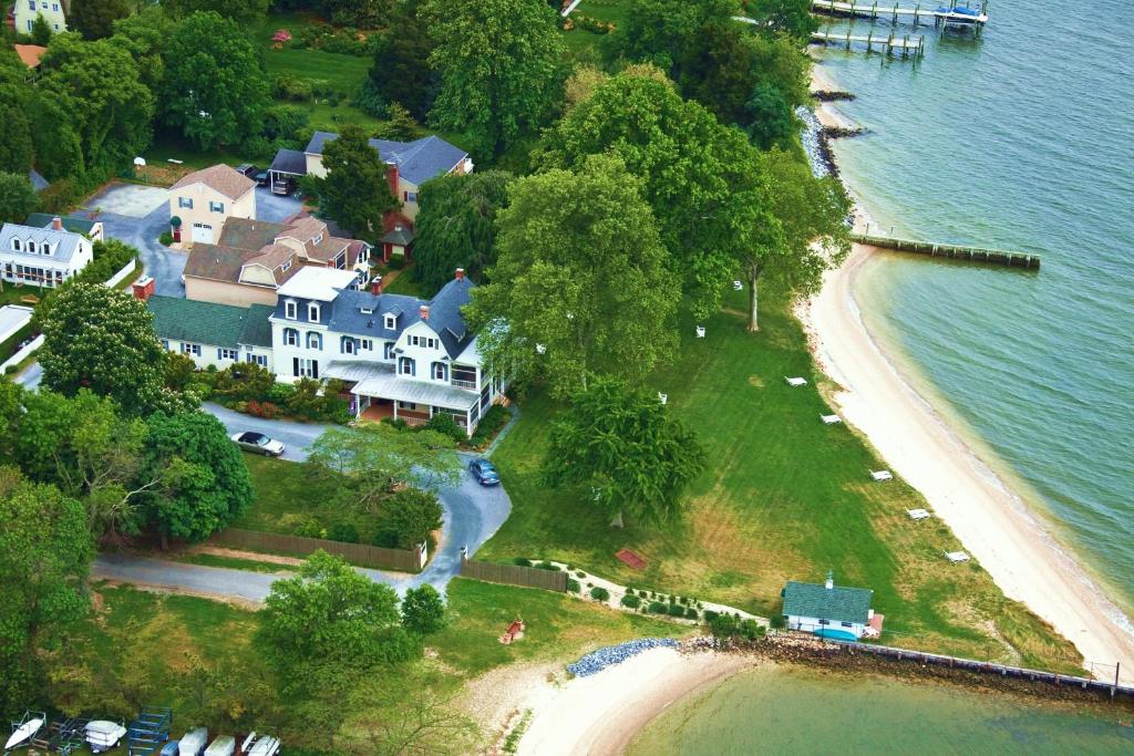 Sandaway Suites & Beach - Best Hotels in Maryland